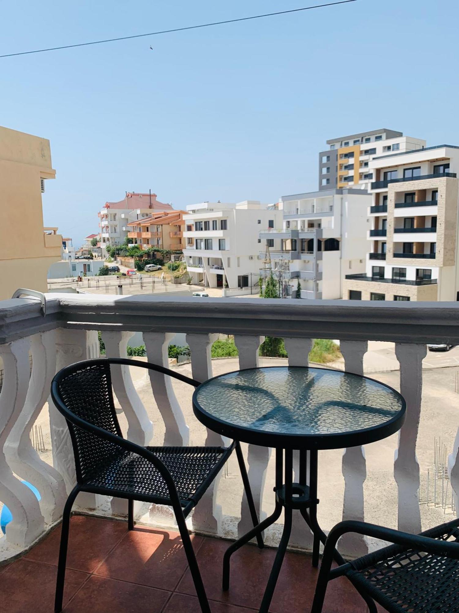Apartments Delfin อุลซิน ภายนอก รูปภาพ