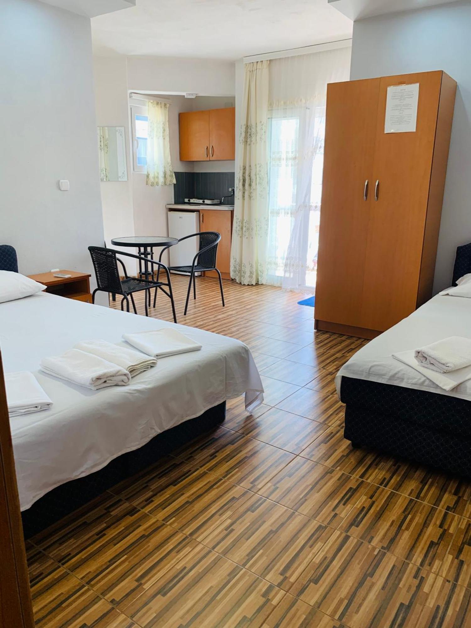 Apartments Delfin อุลซิน ภายนอก รูปภาพ