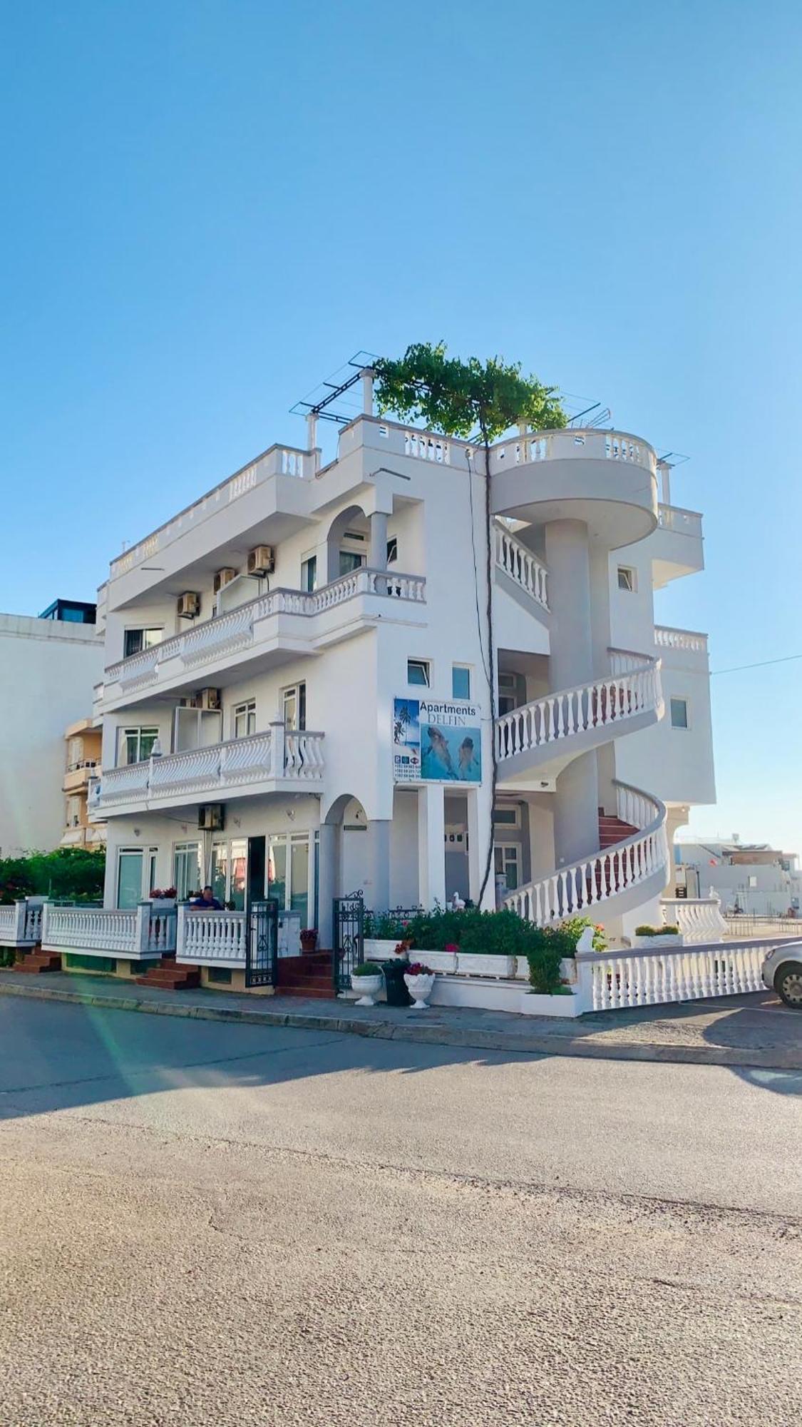 Apartments Delfin อุลซิน ภายนอก รูปภาพ